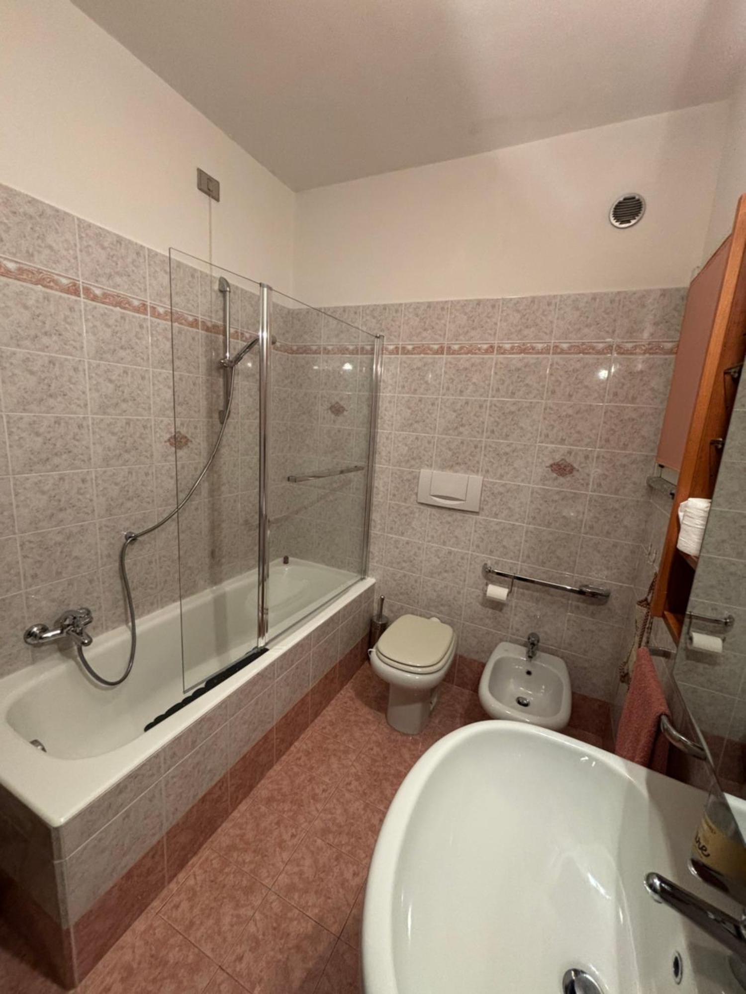 Ortensia Lake Como - Perfect For Couple And Pets Varenna Exteriör bild